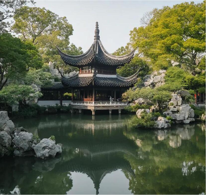 雨湖区半知房地产有限公司